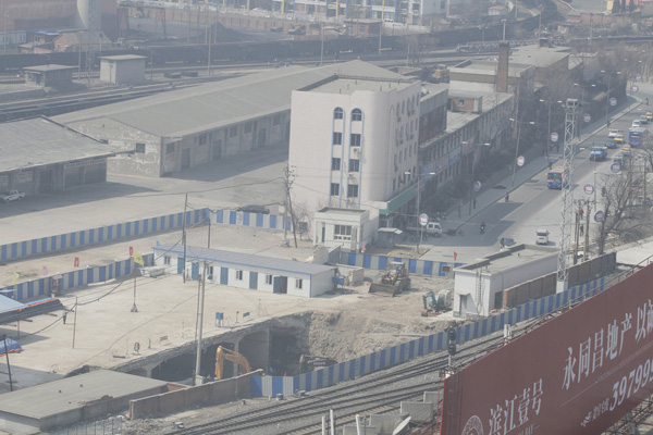 由于辽宁省丹东市正在建设高铁沈丹客运专线