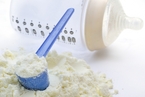 NGO调查：香港和内地婴儿奶粉支出全球最贵