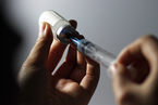 中国首个埃博拉病毒病疫苗获批 具更高稳定性