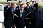 韩国又一前总统涉腐遭查 李明博称希望自己是“最后一个”