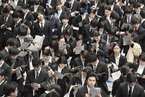 日本将扩大引进外国劳动力 拟放宽留学生就业空间