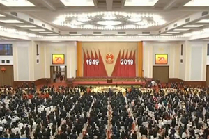 习近平：在庆祝中华人民共和国成立70周年招待会上的讲话