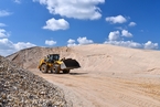 自然资源部：矿山修复可获土地使用权与土石料收益