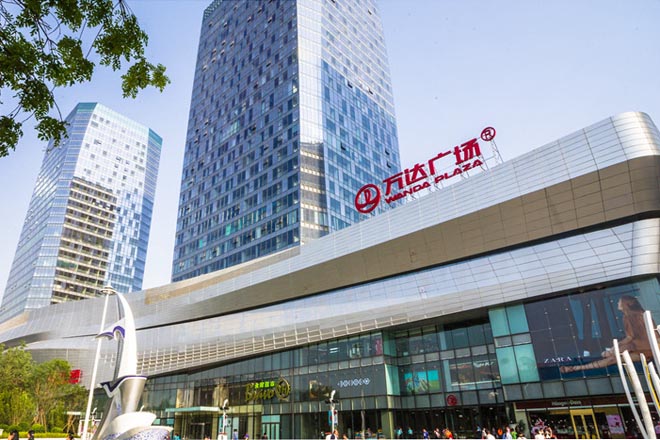 Wanda didn’t disclose how many employees in the cloud-computing unit will be laid off, but executives said “only a few people will stay,” an employee told Caixin. Photo: Visual China