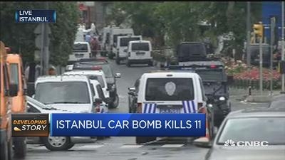 伊斯坦布尔汽车炸弹袭击造成11人死亡