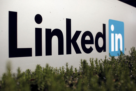 微软全现金收购LinkedIn 总价262亿美元