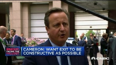 卡梅伦来到欧盟总部 希望英国退欧过程“有建设性”