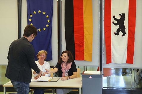 德国执政党地方选举受挫 反移民政党得势