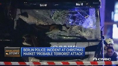 柏林警方：尚未确定圣诞集市事件是否为恐怖袭击