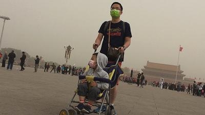 中国北方遭遇今年最强沙尘暴