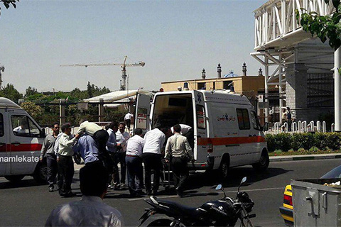 伊朗议会和霍梅尼墓遭遇罕见袭击 IS宣称负责