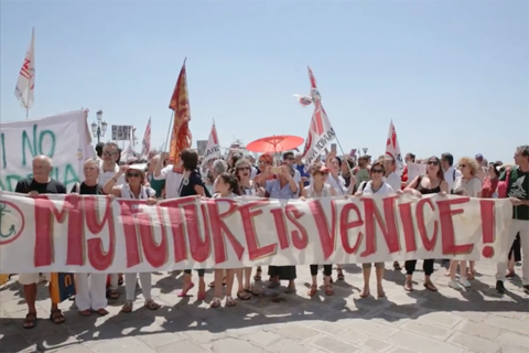 威尼斯人游行抗议 旅游业带来空前矛盾