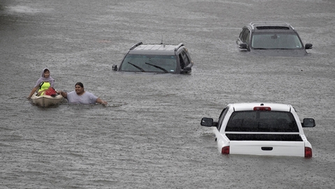 飓风“哈维”重创得克萨斯 已致5人死亡
