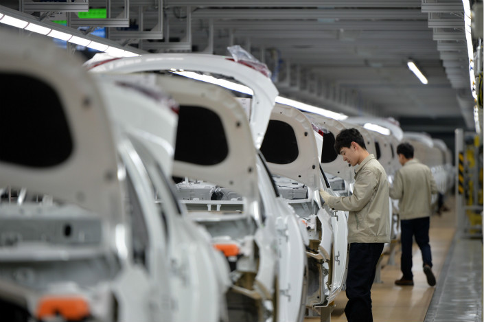 Conflicting stories emerged on Wednesday over the reported “temporary volatility in the production system of Beijing Hyundai,” the Chinese joint venture of Hyundai Motor Corp. and BAIC Motor Corp. Ltd. Above, cars are assembled in the Beijing Hyundai plant in Cangzhou, Hebei province, on Feb. 21. Photo: Visual China