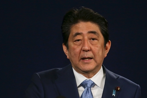 安倍考虑提前改选日本众议院 以延长自民党执政优势