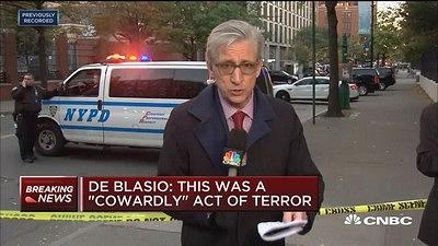 纽约恐袭致8人死亡 目击者拍下嫌疑人逃跑视频