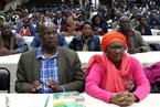 津巴布韦执政党内串联要求穆加贝夫妇辞职 支持军方接管行动