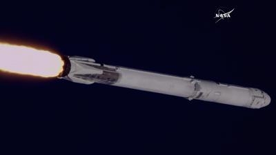 SpaceX首次使用可回收火箭执行NASA发射任务