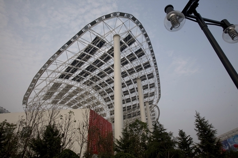 Huang said Himin spent over 1 billion yuan ($158 million) and borrowed another 2 billion yuan to build facilities for the 2010 International Solar Cities Congress. Photo: VCG