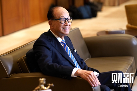 Li Ka Shing Retires Ending An Era Caixin Global