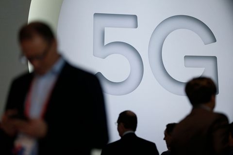 T早报|中美贸易战波及谷歌 工信部称2019年下半年推出5G商用手机