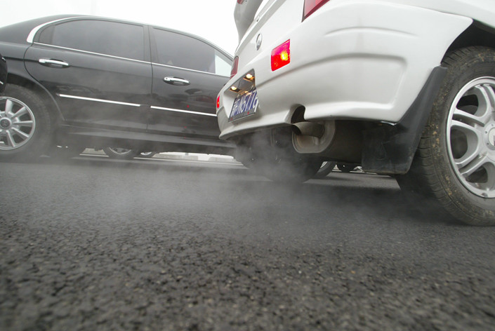 Shenzhen and Guangzhou have delayed the rollout of a new auto emissions standard designed to clean up the country’s air. Photo: VCG