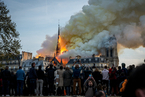 巴黎圣母院失火