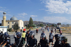 吉尔吉斯斯坦两任总统反目 现任抓捕前总统遭遇武装顽抗