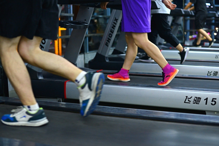 A salesperson for one gym in Shanghai said he could offer a “lifetime plan” for more than 105,000 yuan. Photo: VCG