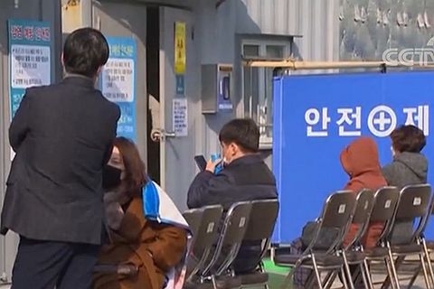 韩国单日新增病例涨至逾800例  中国多地加强自韩入境检查
