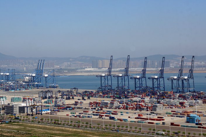 The port of Dalian's Dayaowan container terminal. Photo: IC Photo