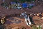 独家|榆林官方:油田泄漏影响8.5公里河段 清出含油废物76吨