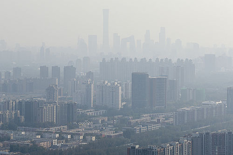 京津冀地区出现雾霾天气 北京今日中重度污染
