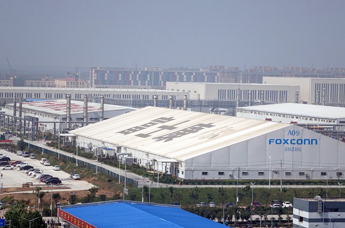 Foxconn Gains Approval to Produce Laptops and Tablets in Vietnam - Caixin  Global