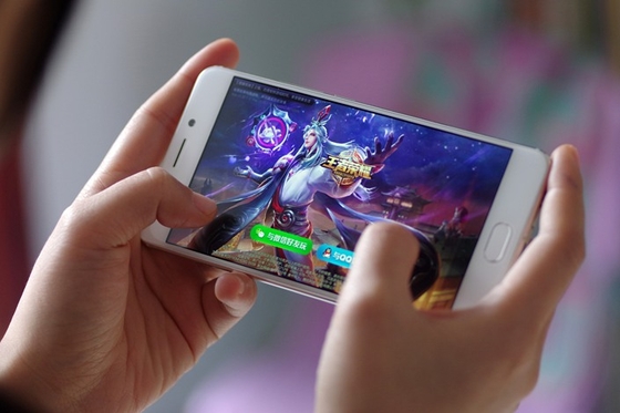 In Depth: Huawei and Tencent Aren't Playing Around Over Mobile Gaming Revenue
