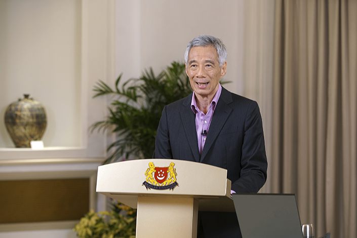 Lee Hsien Loong, prime minister of Singapore, updates Covid-19 information on Monday Photo: VCG