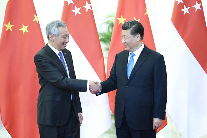 President Xi Jinping meets with Singaporean Prime Minister Lee Hsien Loong at the Great Hall of the People in Beijing in November 2014. Photo: Pang Xinglei/Xinhua