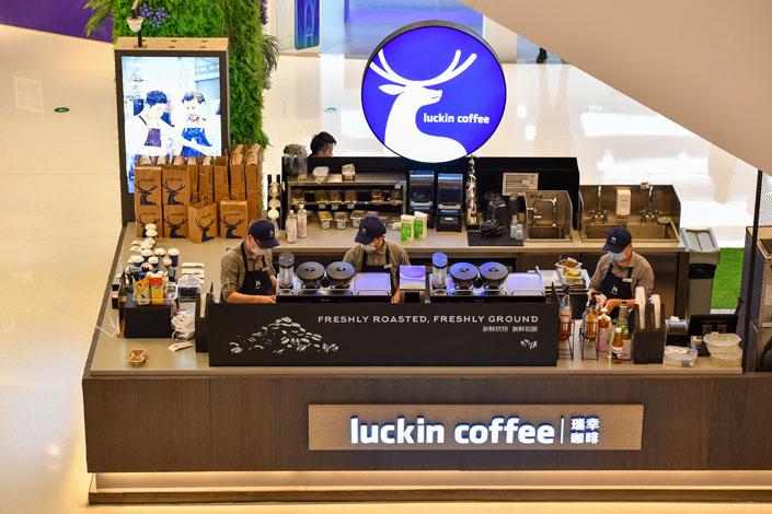 Employees prepare orders in a Luckin Coffee branch in Quanzhou, East China’s Fujian province, in April 2020. Photo: VCG