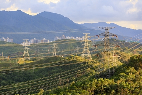 能源内参丨2000亿元专项贷款设立 支持煤炭清洁高效利用；上海电气子公司三位原高管接受调查