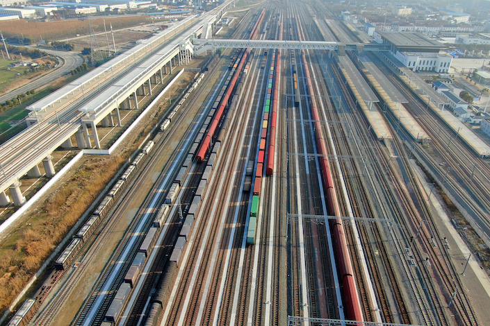 The new logistics operator owns 120 railway lines for exclusive use, with routes connecting Asia and Europe.