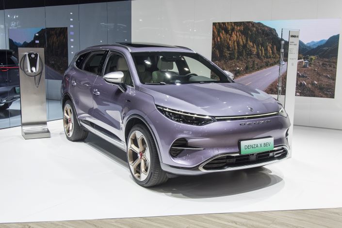 Tepid demand for Denza cars and the venture’s weak profitability have been a concern at Daimler for years. Photo:VCG