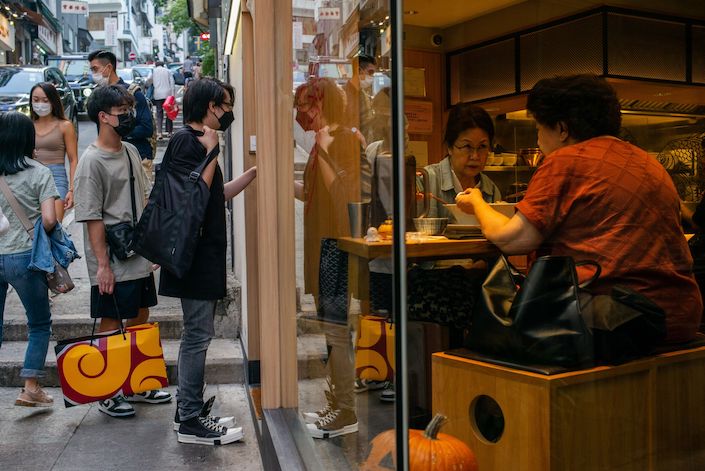 Hong Kong will ban dining-in after 6 p.m., close some venues including bars and gyms