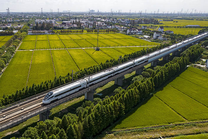 A high-speed train on Oct. 16. Photo: VCG