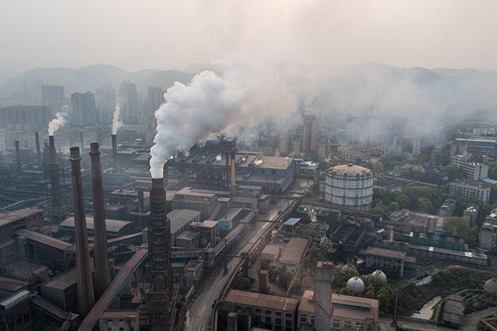 Smoke billows from a steel plant in Central China’s Hunan province in April 2018. Photo: VCG