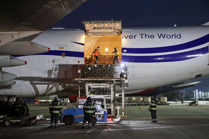 Military aid from the U.S. is unloaded at Boryspil International Airport, near Kyiv, Ukraine, on Jan. 25. Photo: VCG