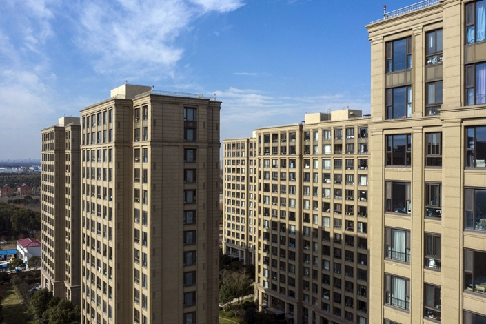 Apartment buildings at the Magnolia Mansion residential project in Shanghai on Jan. 14. Photo: Bloomberg