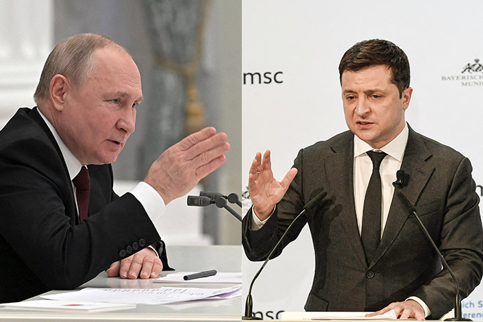 Russian President Vladimir Putin (left) and Ukrainian President Volodymyr Zelenskyy.