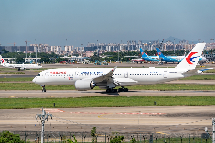 A China Eastern Airlines A350 sits parked at Guangzhou Baiyun International Airport on Aug. 28 in Guangzhou, South China’s Guangdong province. Photo: VCG