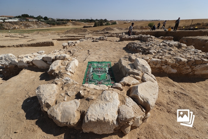 以色列考古学家发现公元7世纪清真寺遗址