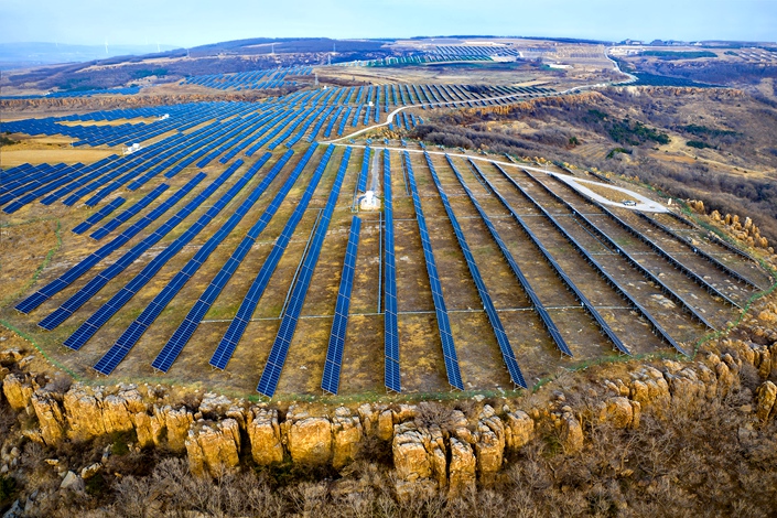 A photo taken on April 9 shows a photovoltaic power plant in Dalian, Liaoning province. Photo: VCG